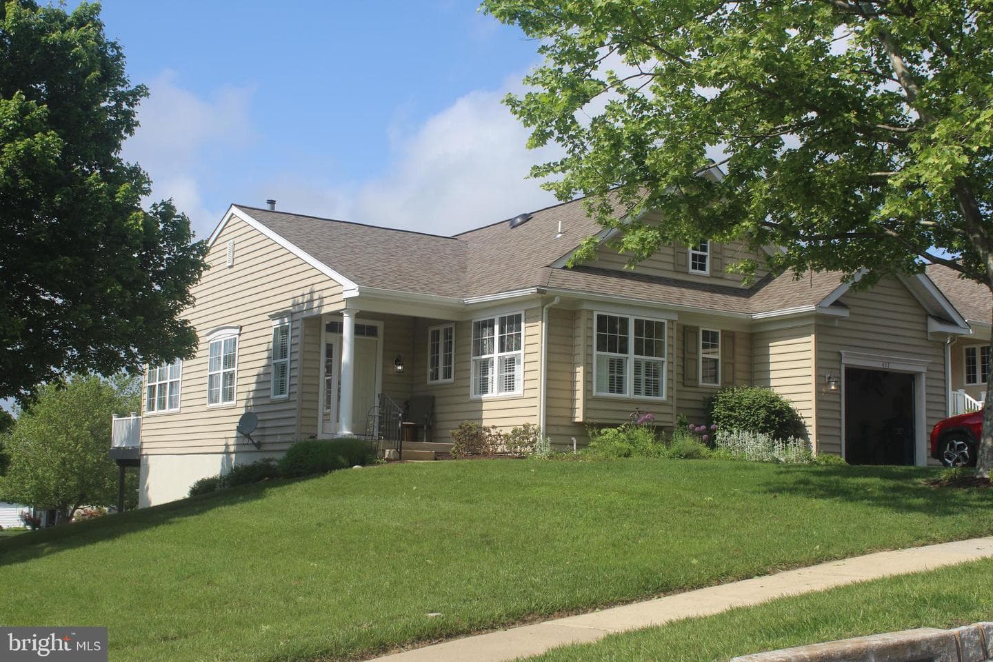417 Gilmer Road photo 1