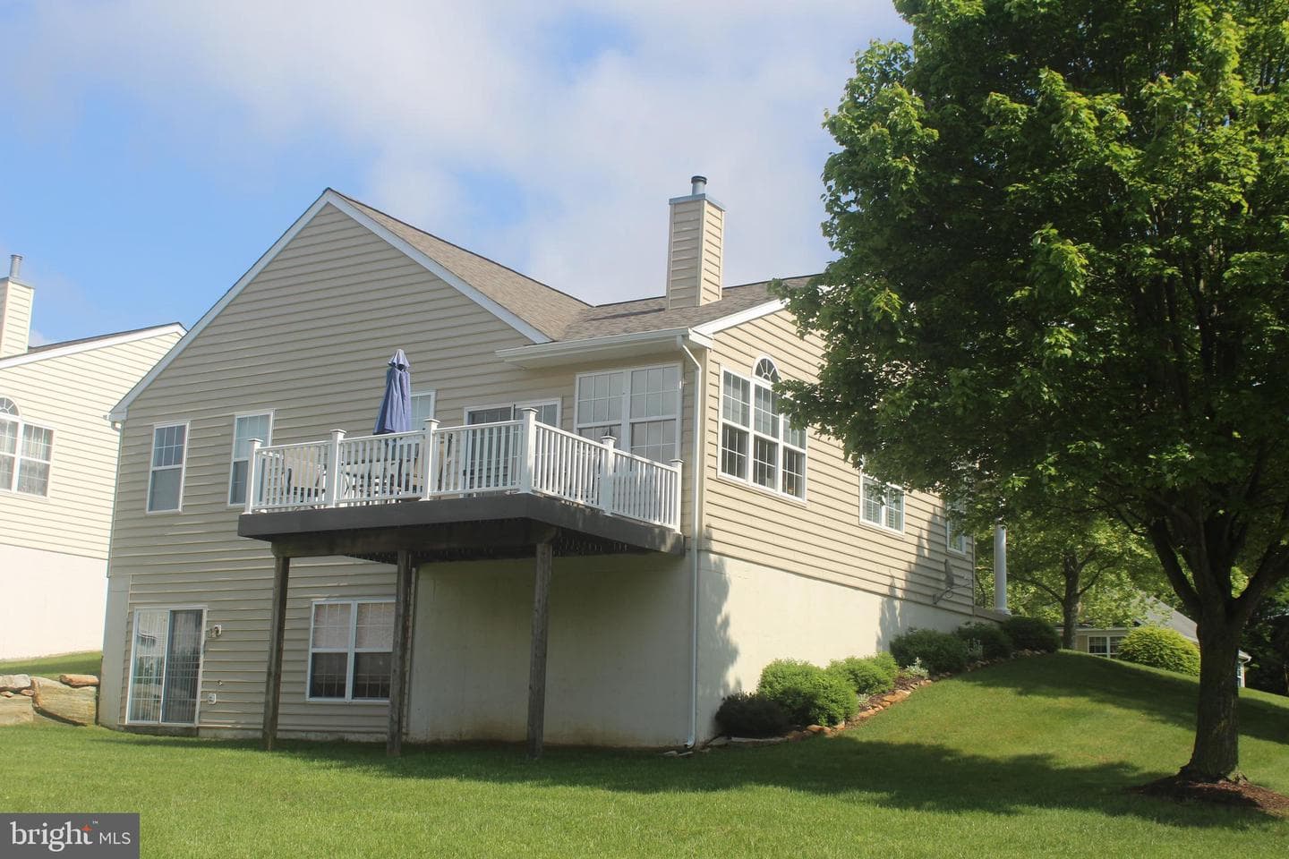 417 Gilmer Road photo 2