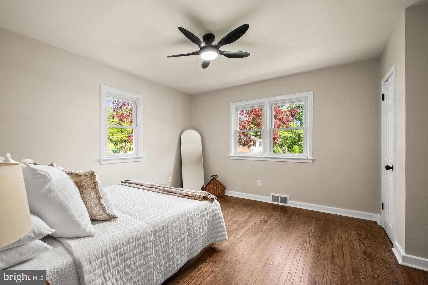 1508 Robin Road photo 11