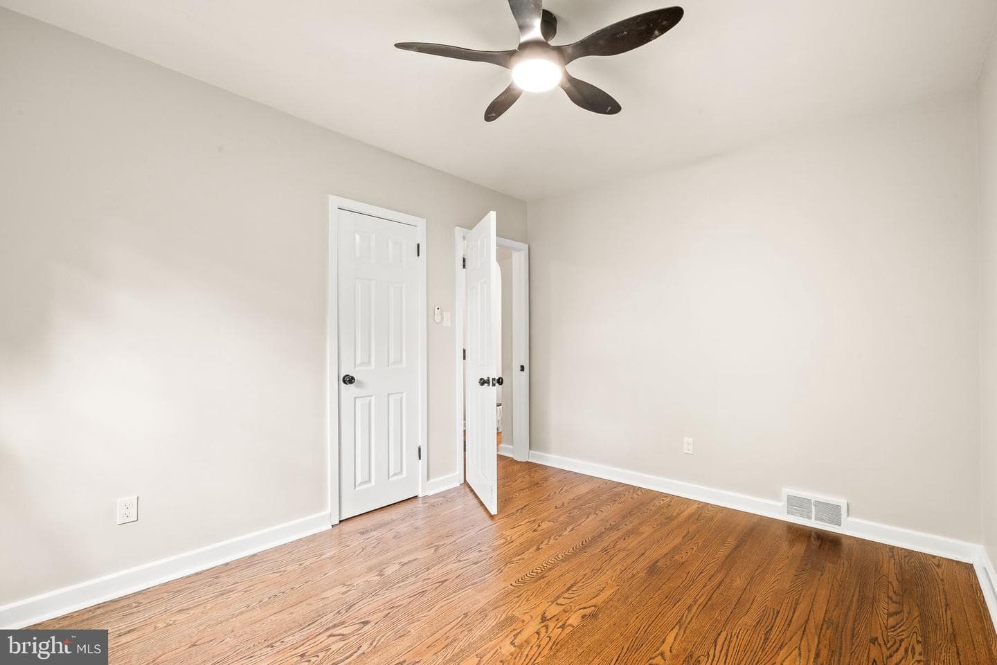 1508 Robin Road photo 16