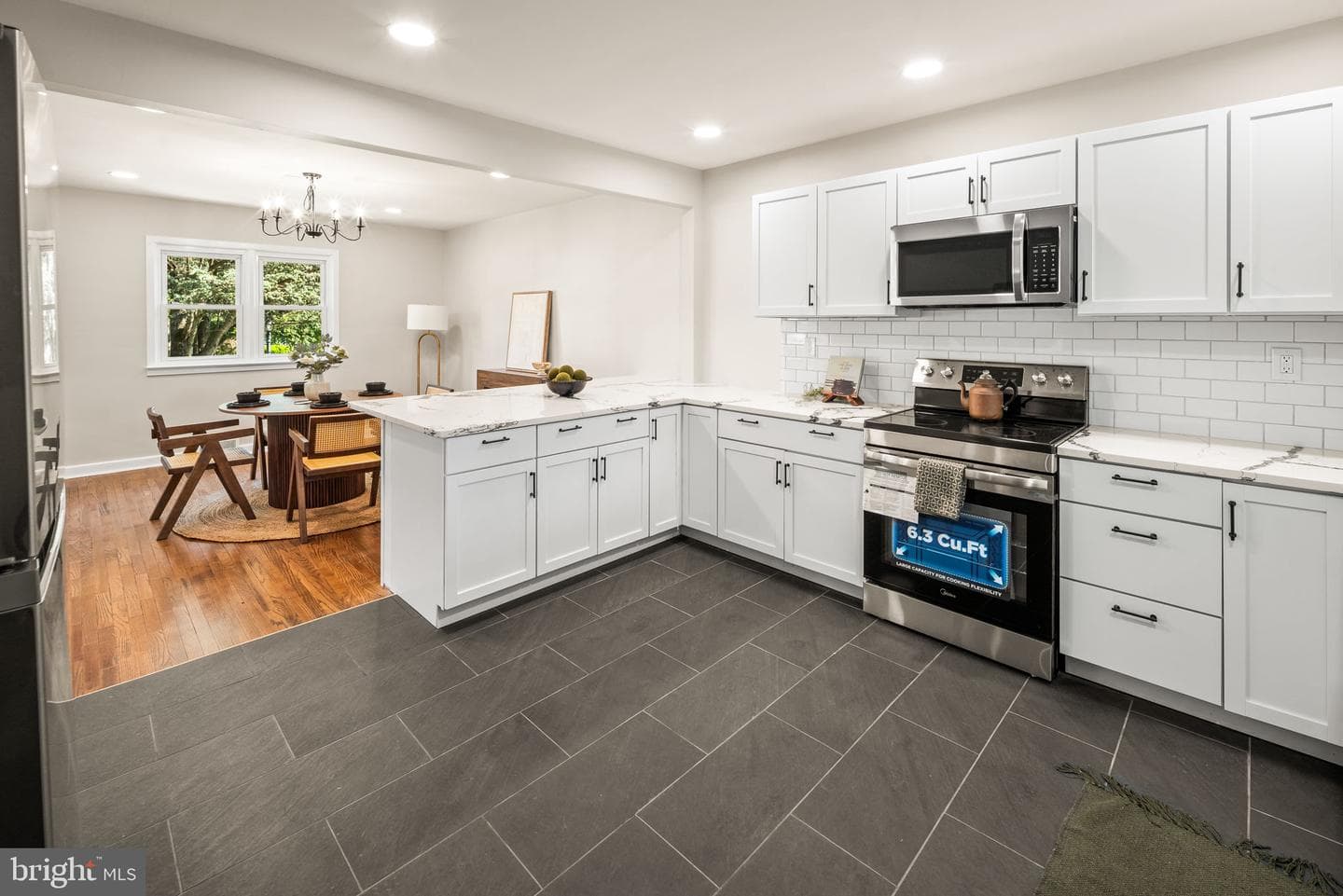 1508 Robin Road photo 2