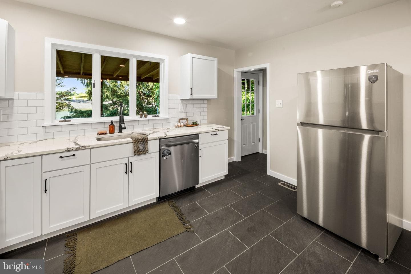 1508 Robin Road photo 4