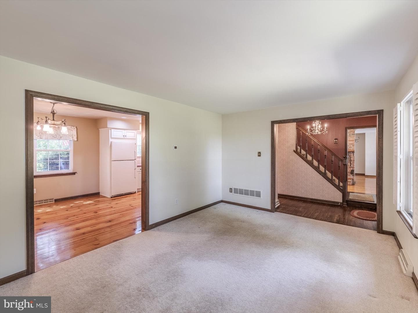 240 S Bonsall Road photo 12