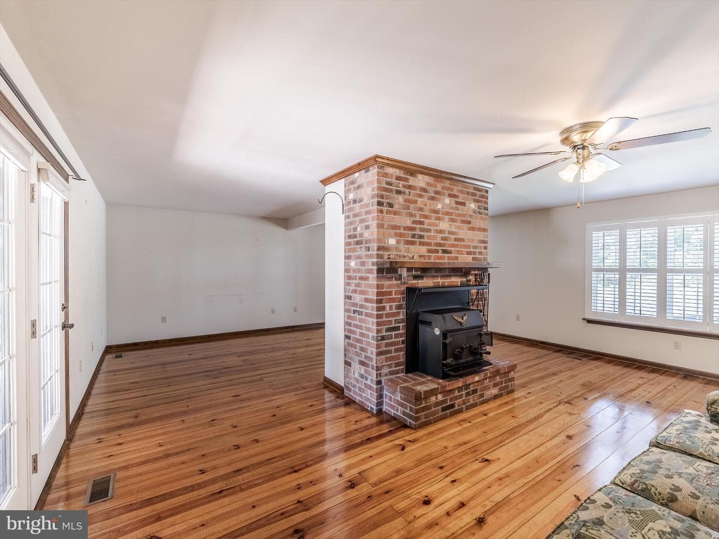 240 S Bonsall Road photo 20
