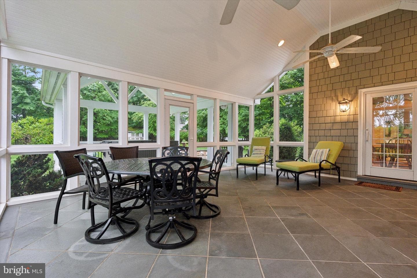 648 Spruce Lane photo 40