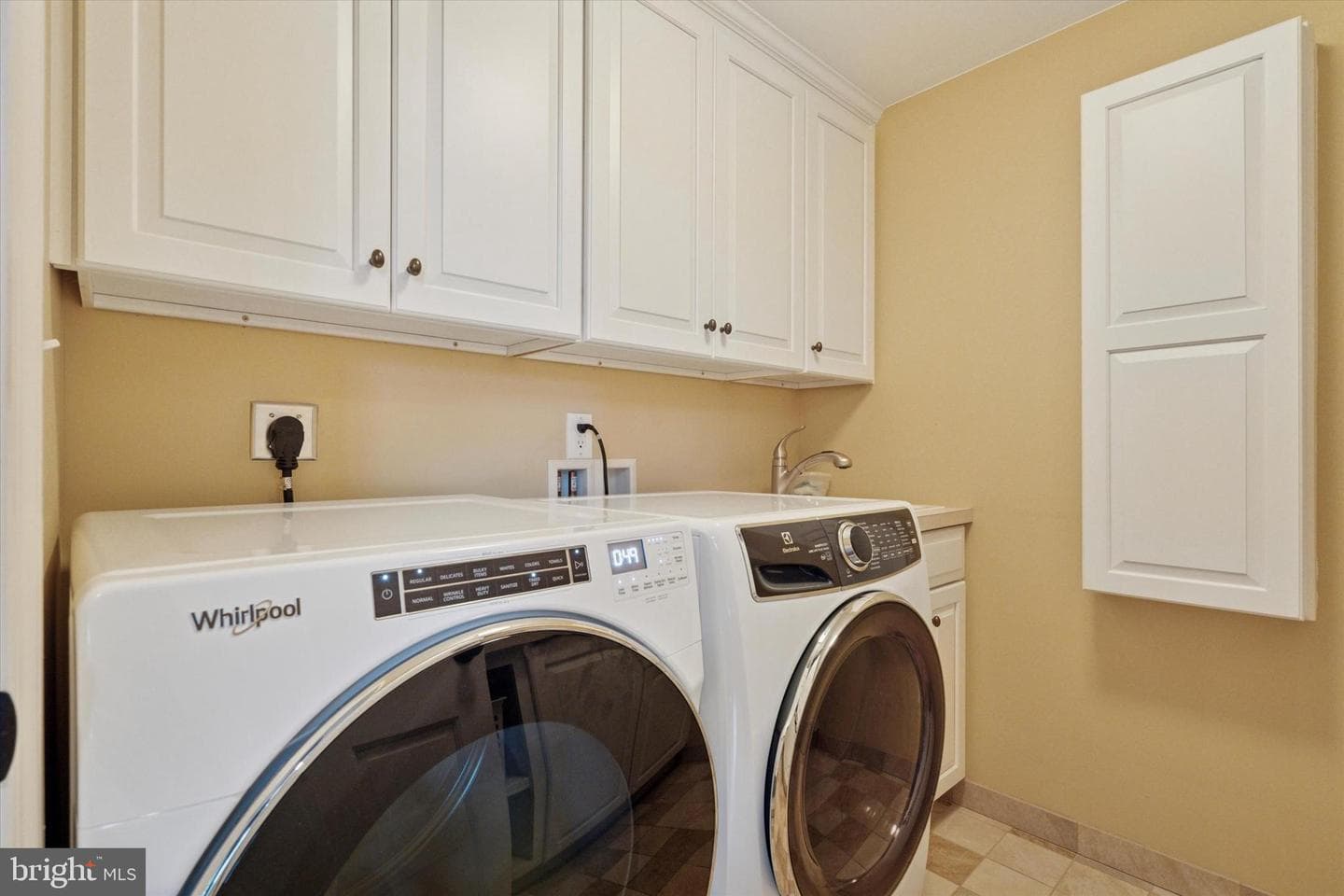 648 Spruce Lane photo 63