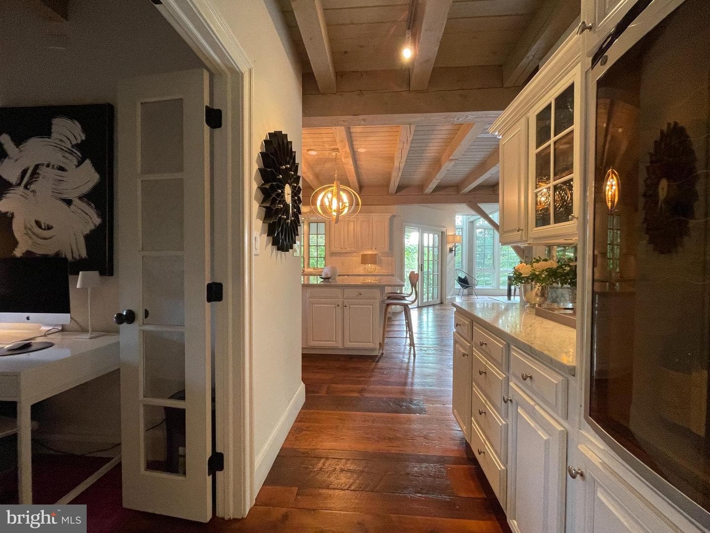 2 Green Lane photo 16