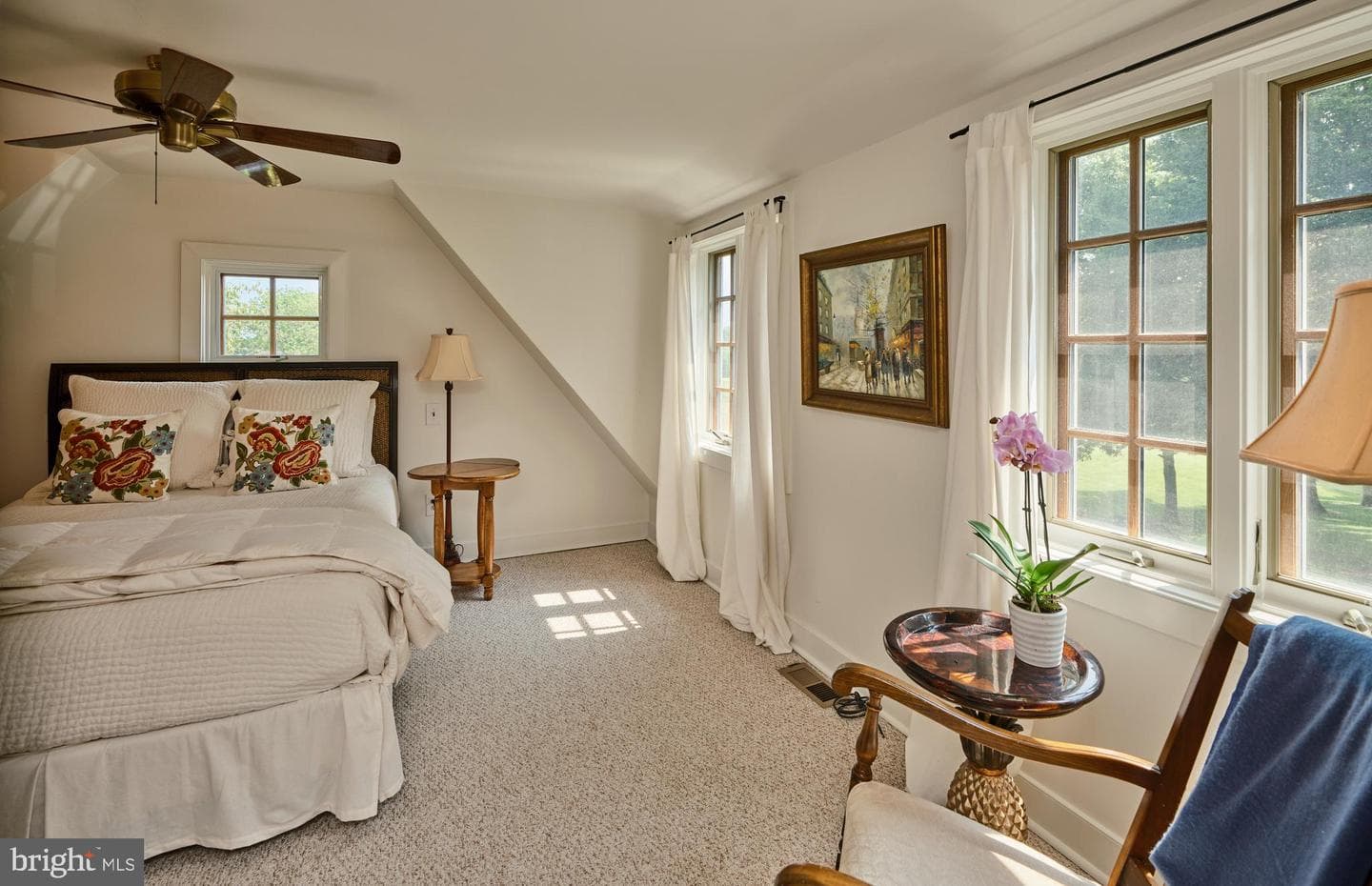 2 Green Lane photo 83