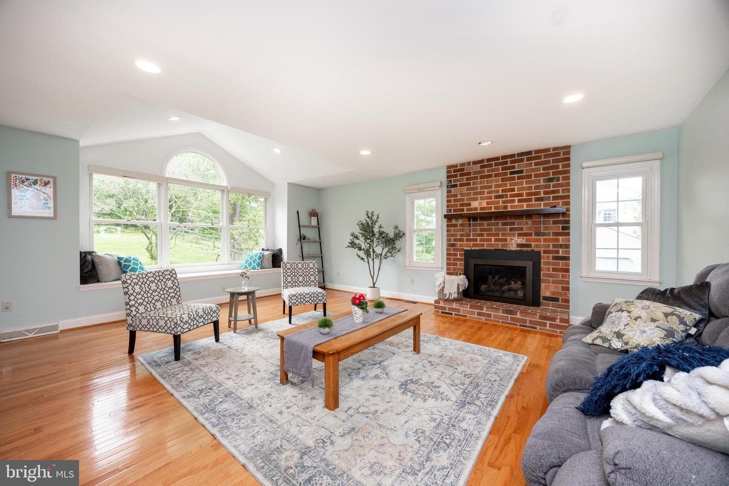 308 Green Circle photo 12