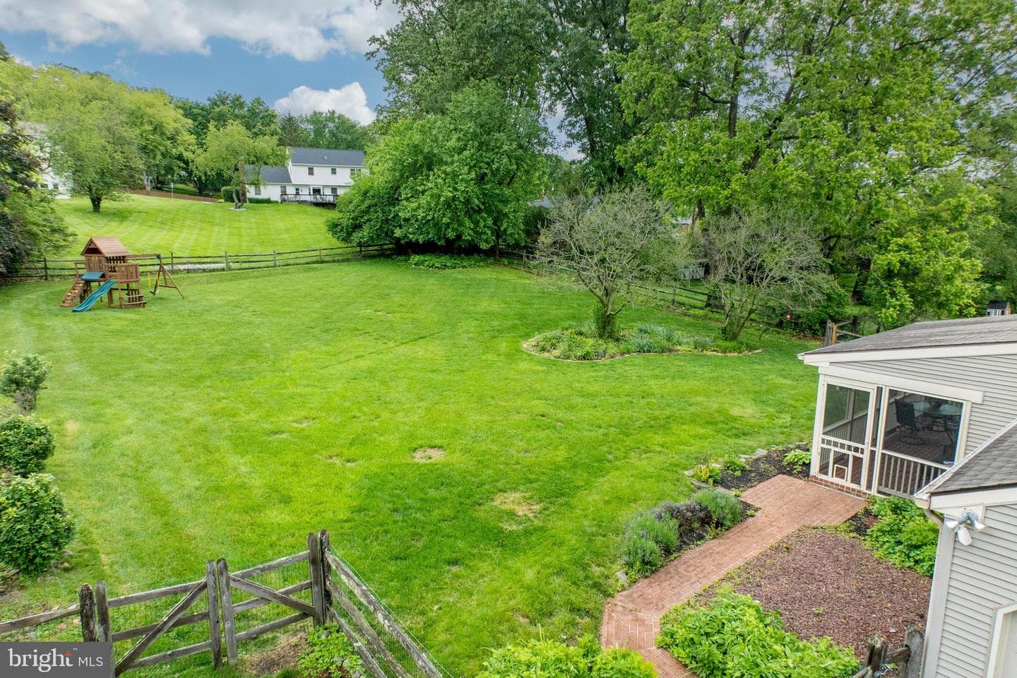 308 Green Circle photo 41