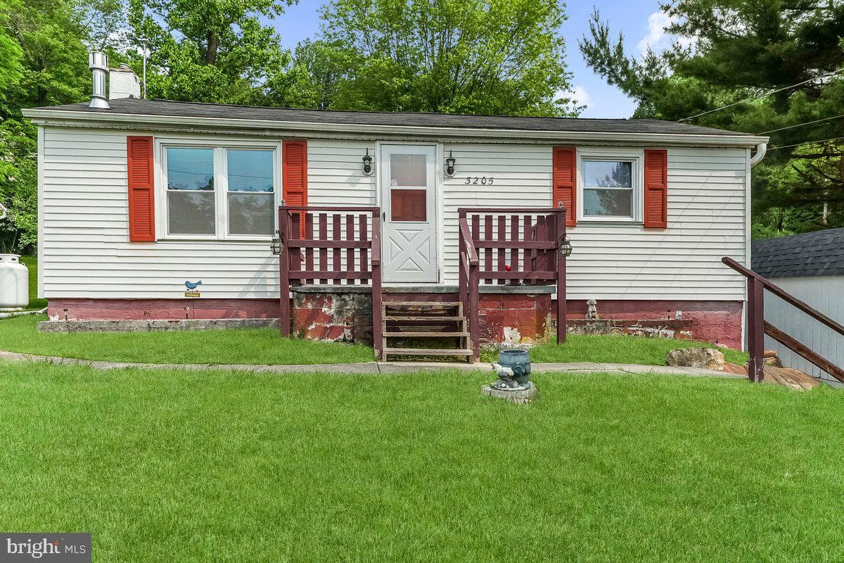 3205 Upper Valley Road