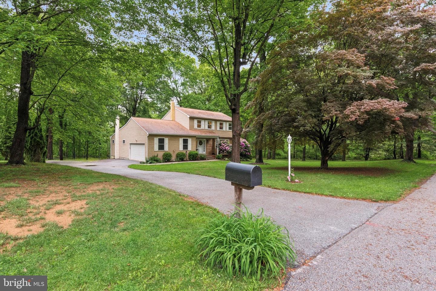 12 Raleigh Drive photo 3