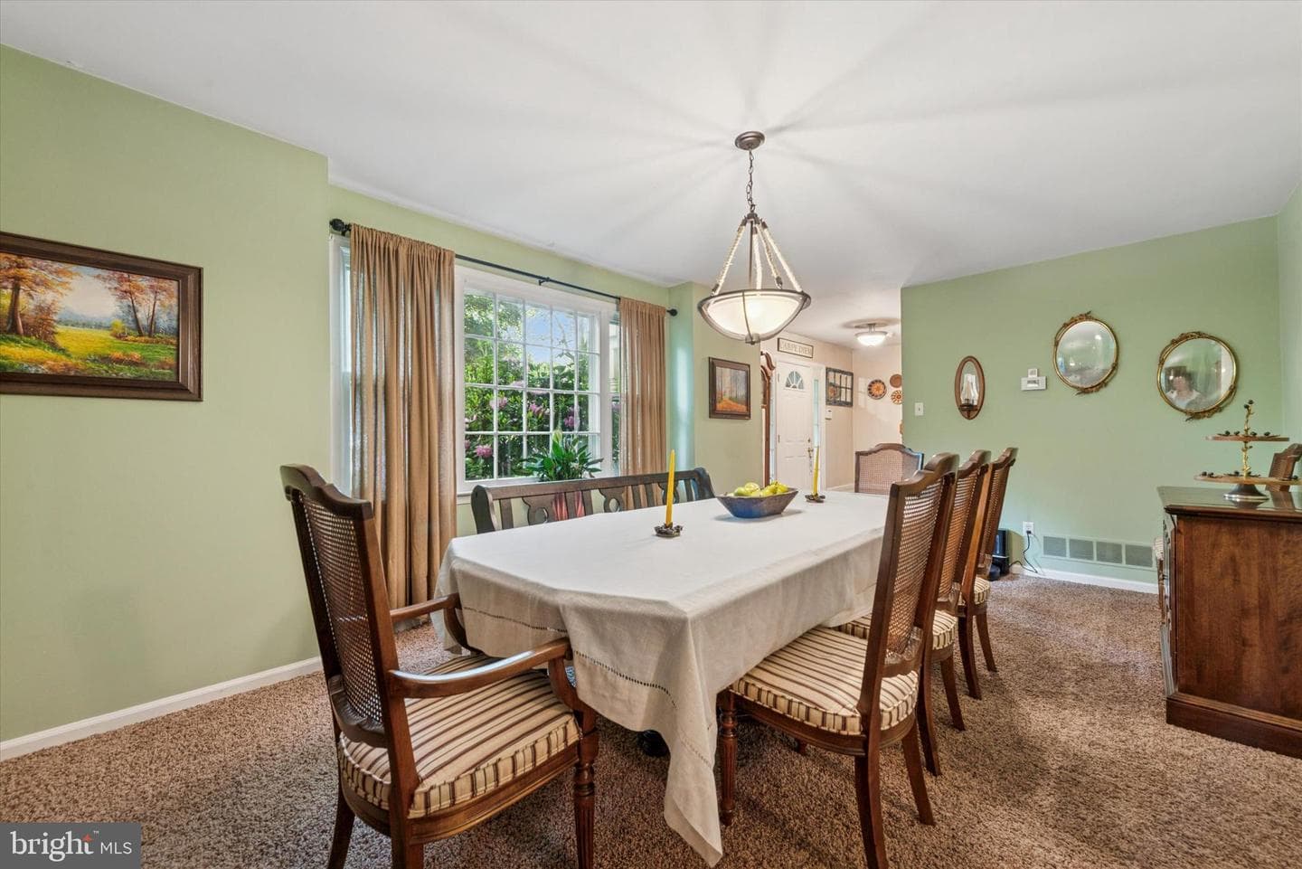 12 Raleigh Drive photo 8