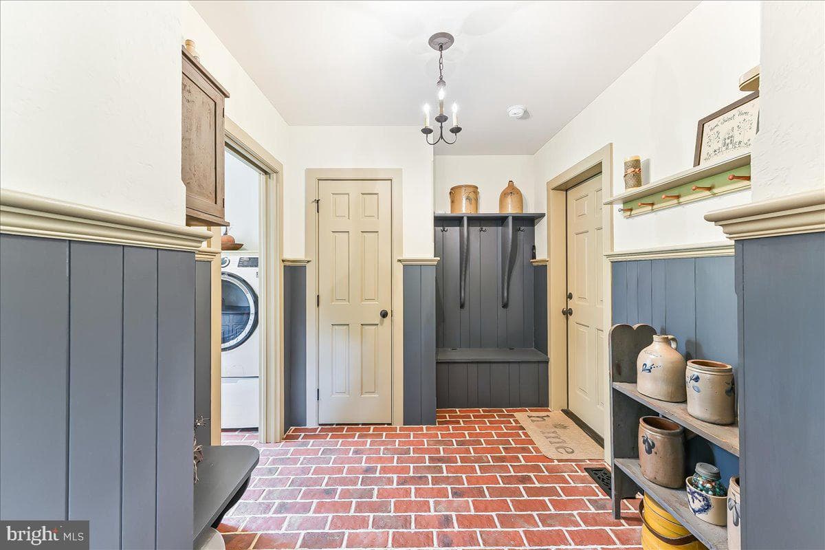 103 Orchard Hill Lane photo 10