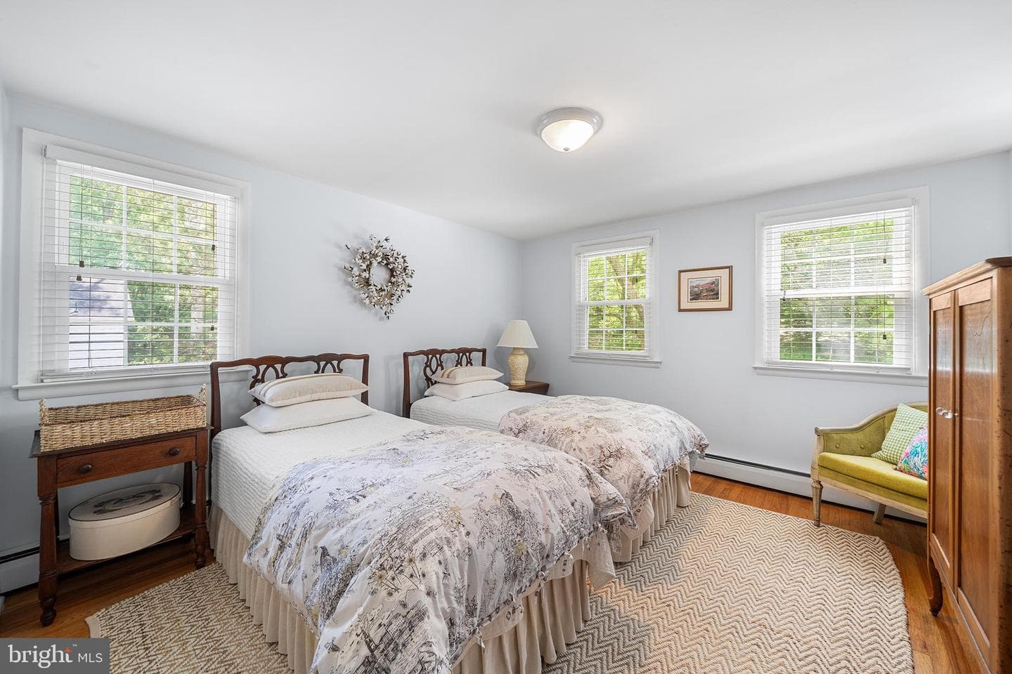 1579 Russell Road photo 22