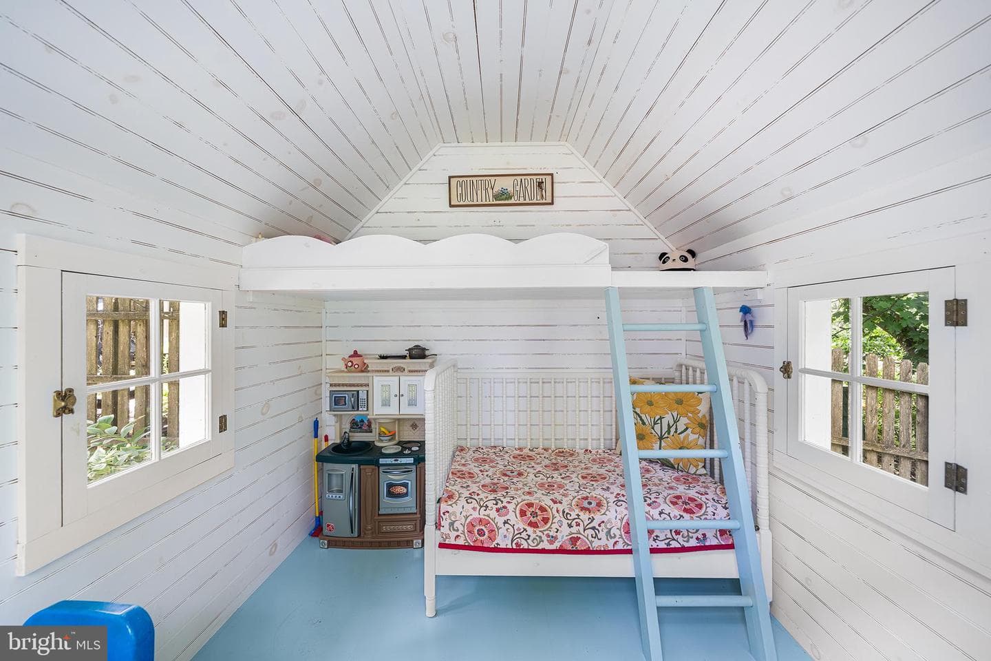 1579 Russell Road photo 28