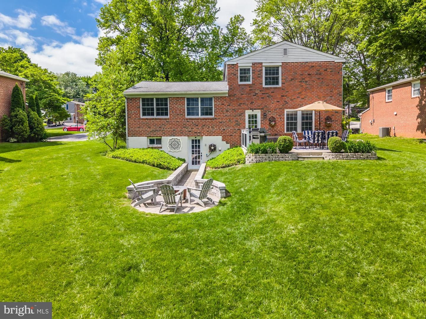 17 Doe Lane photo 44