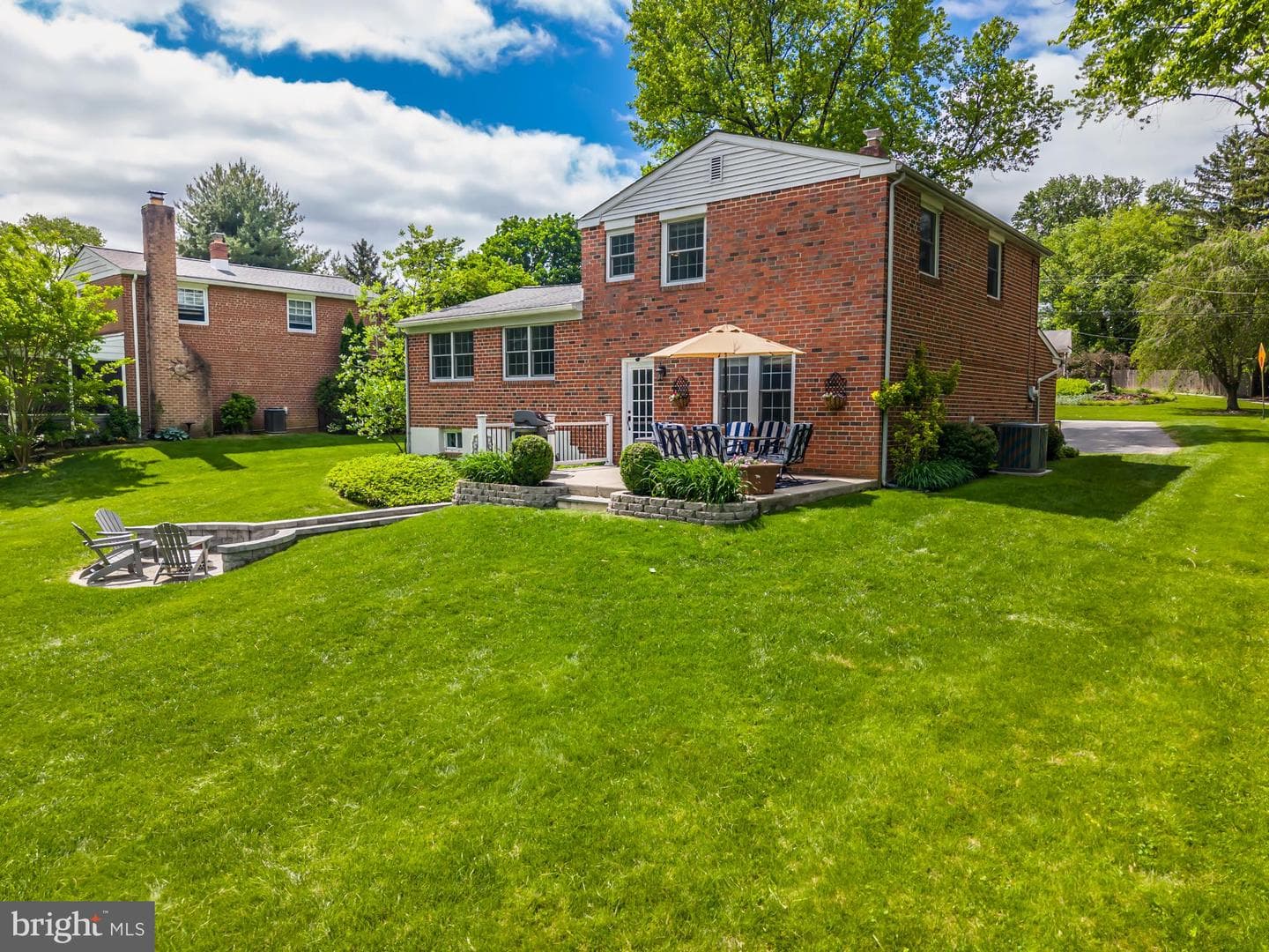17 Doe Lane photo 46