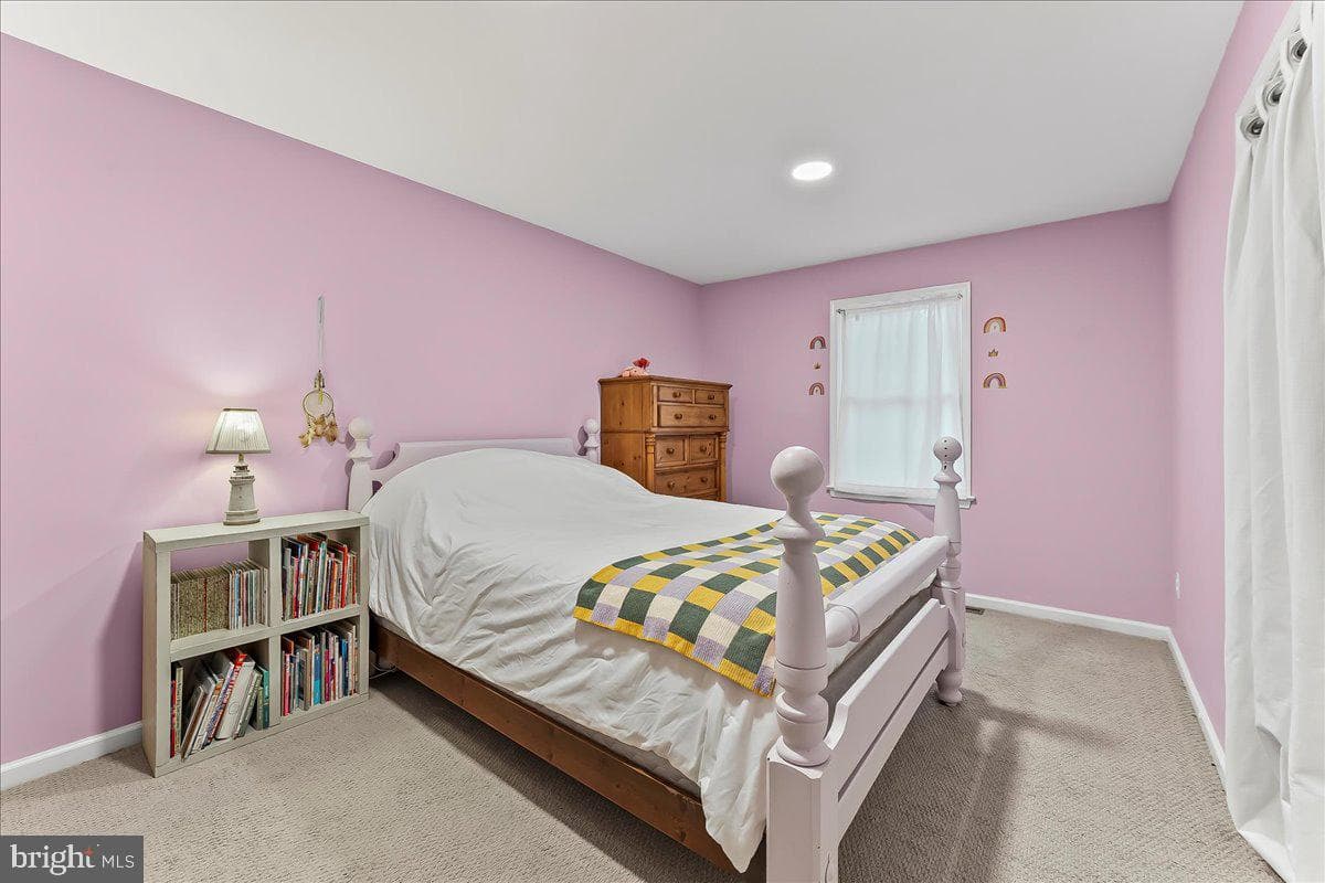 11 White Oak Drive photo 25