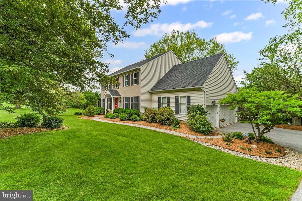 11 White Oak Drive photo 40
