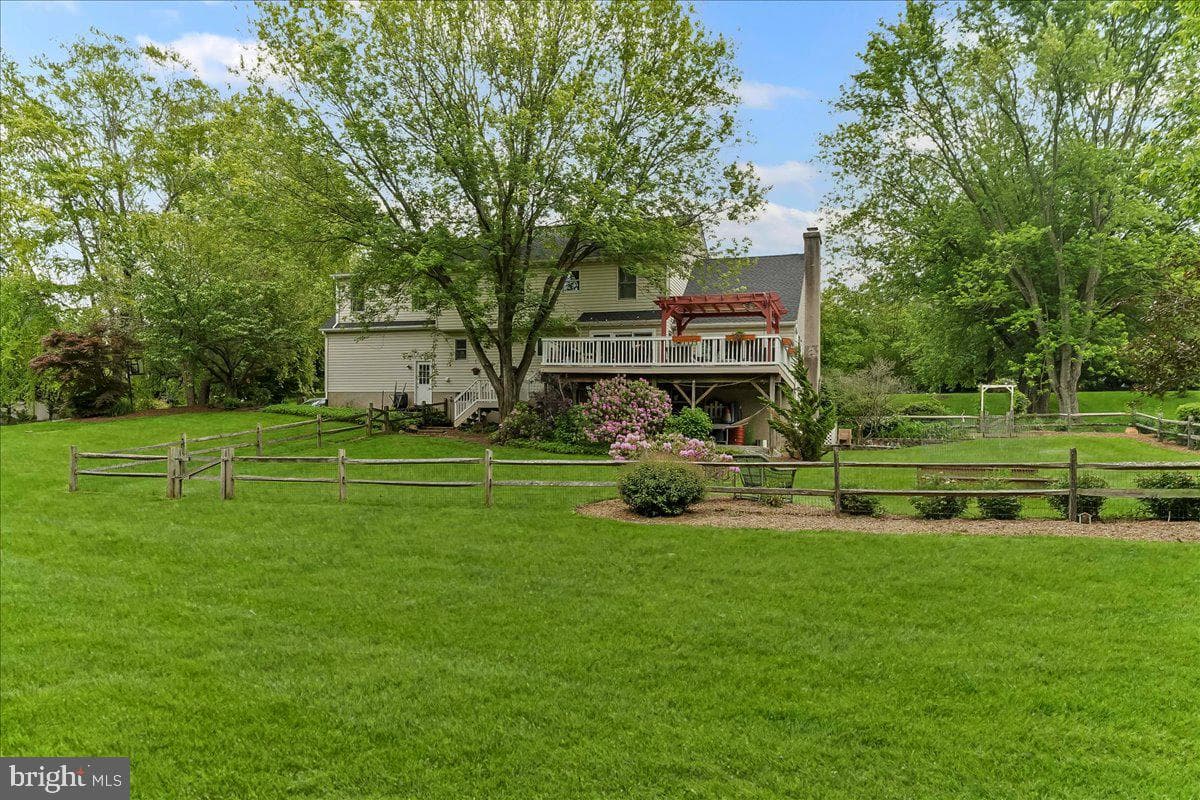 11 White Oak Drive photo 48