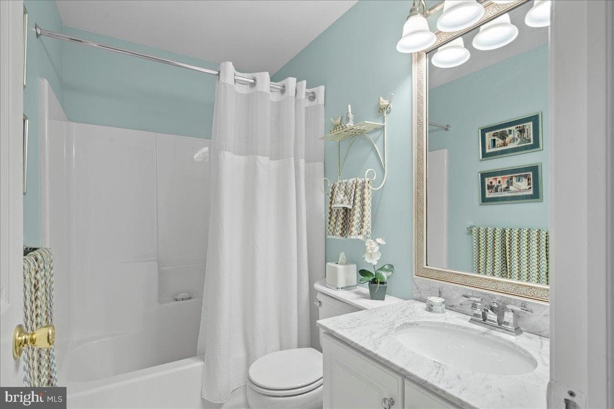 111 Brookline Court photo 25
