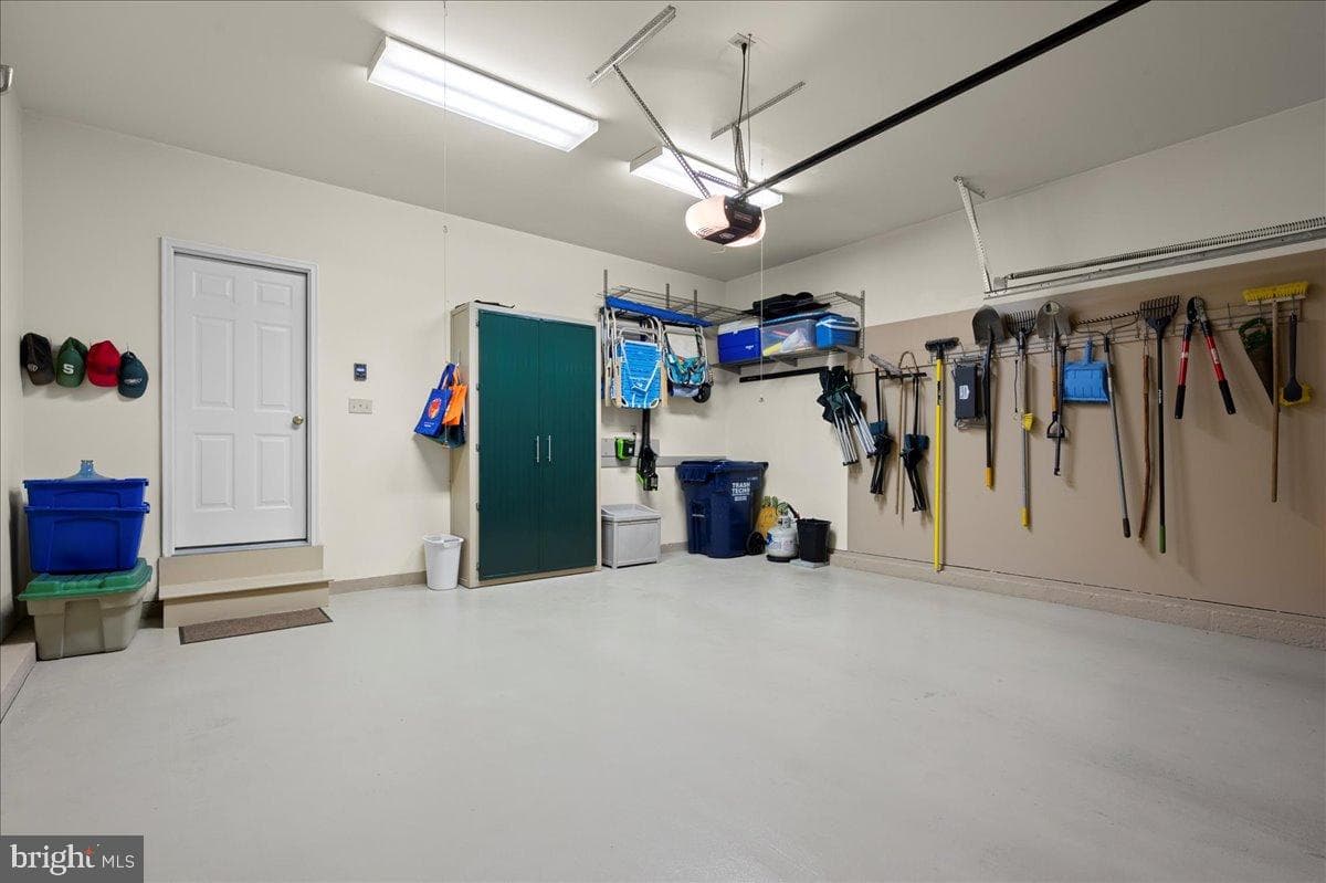 111 Brookline Court photo 33