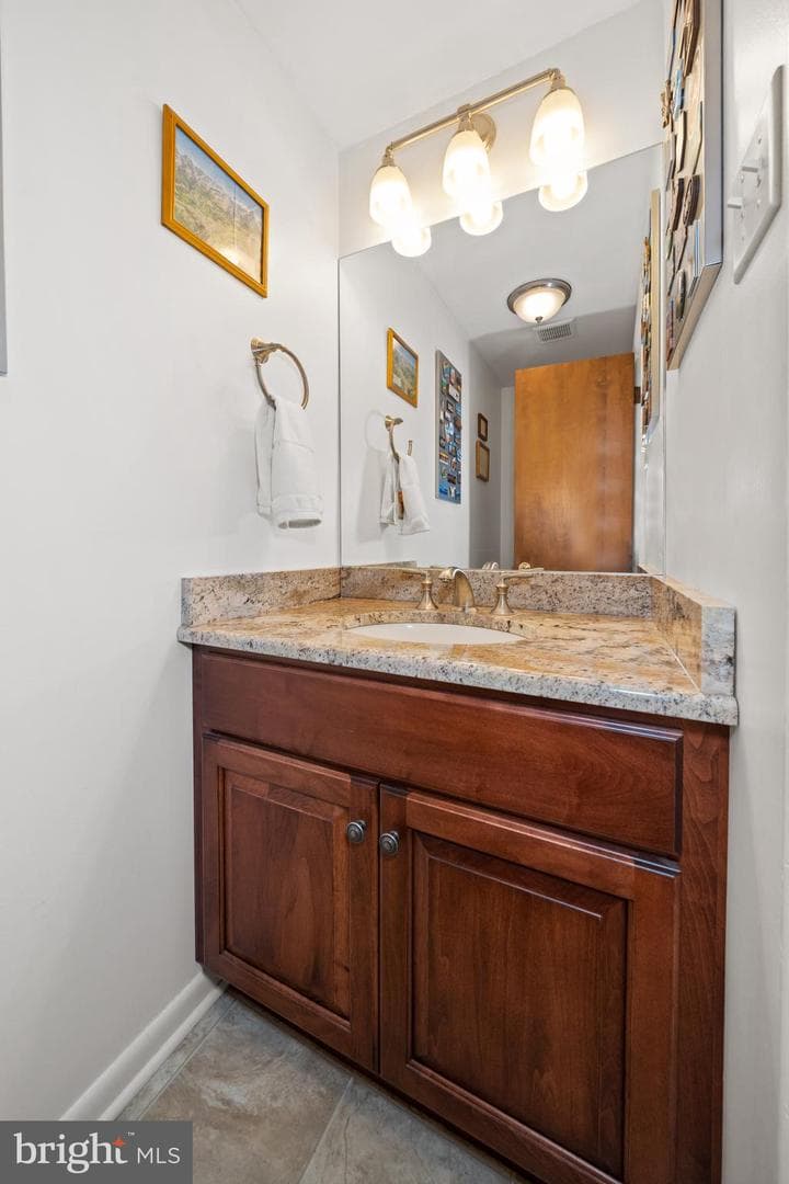 200 Mount Bradford Way photo 24