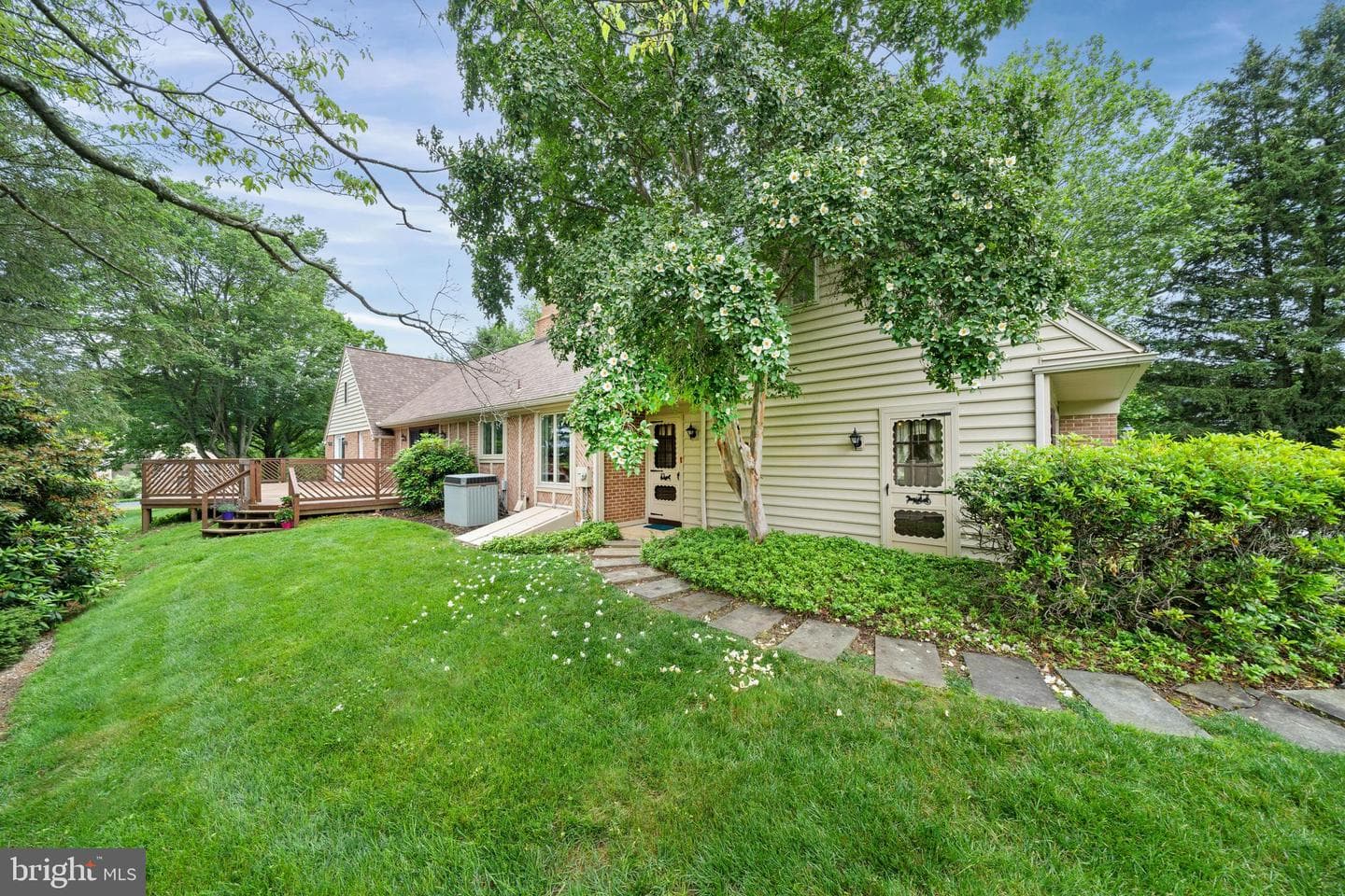 200 Mount Bradford Way photo 44