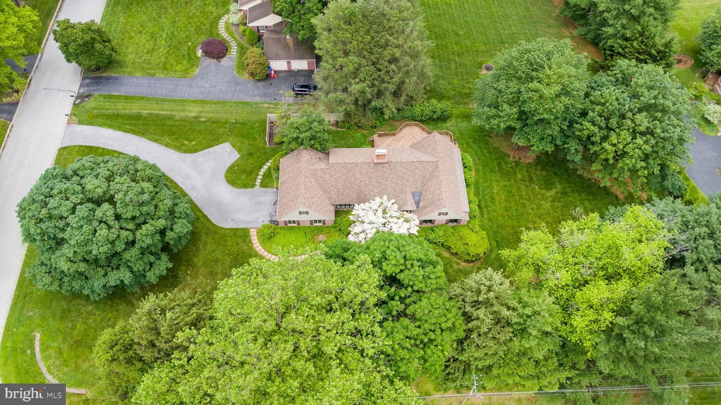 200 Mount Bradford Way photo 50