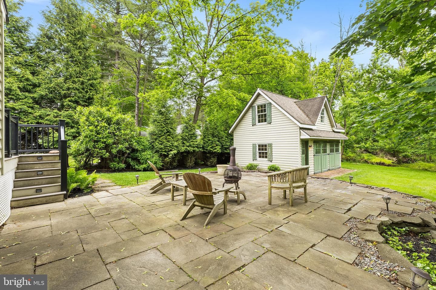 410 Heatherwood Lane photo 5