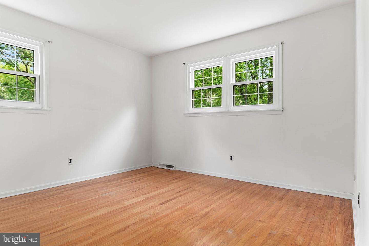 713 Red Maple Drive photo 22