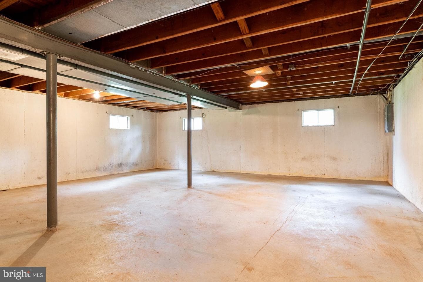713 Red Maple Drive photo 27