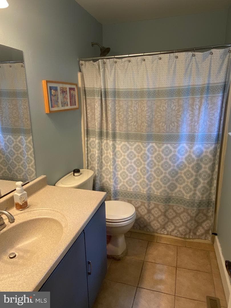 412 Lynetree Drive #13-A photo 12