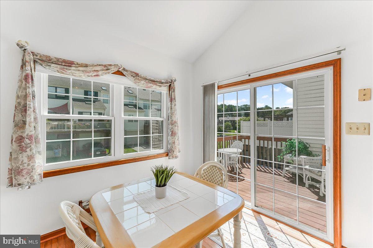 329 Galway Drive photo 15