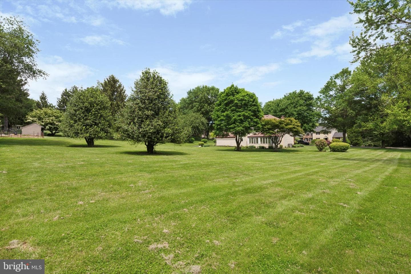 1058 Stable Lane photo 24