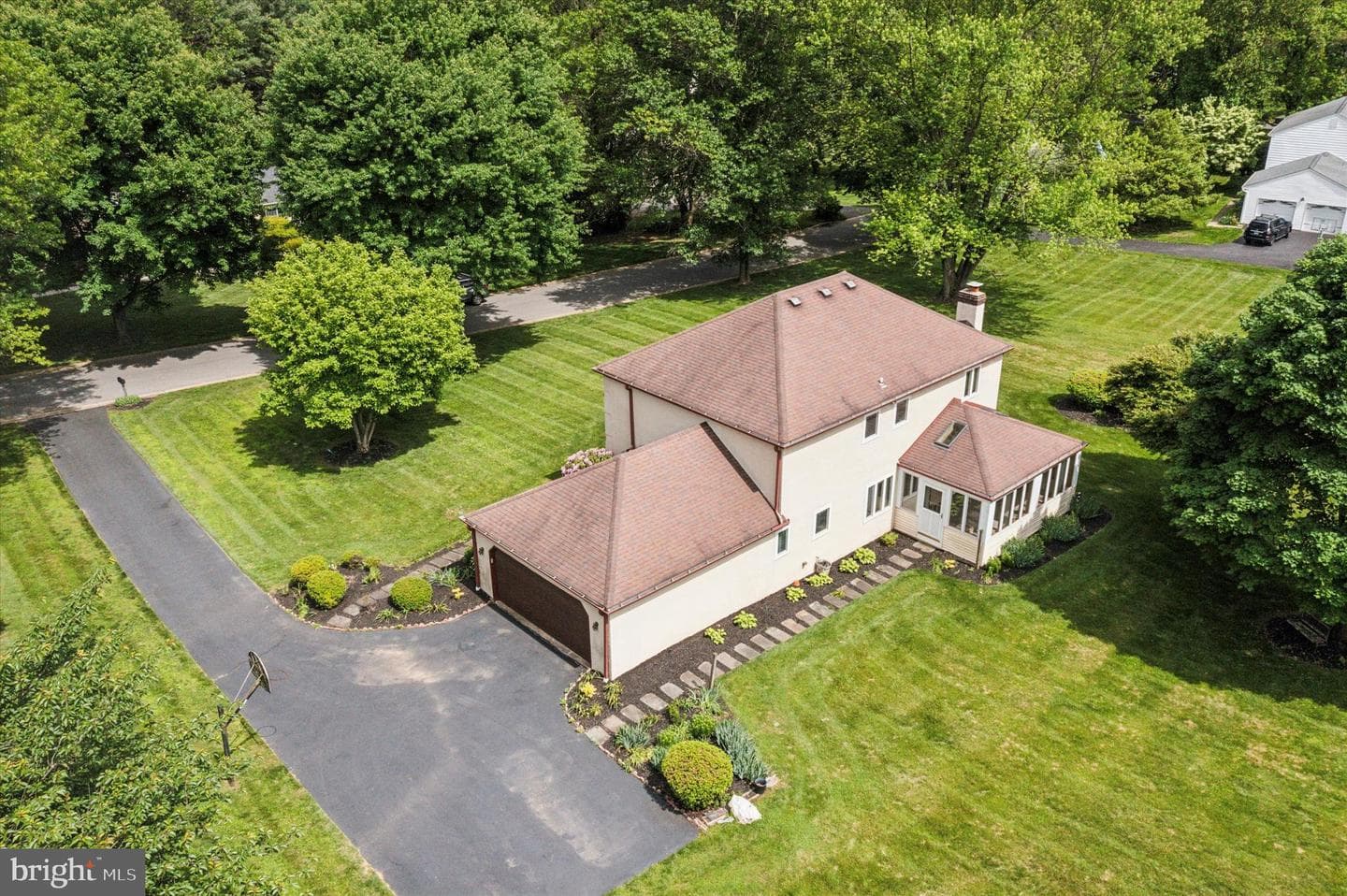 1058 Stable Lane photo 33