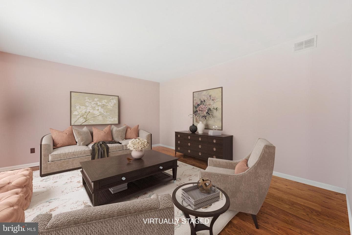 1058 Stable Lane photo 6