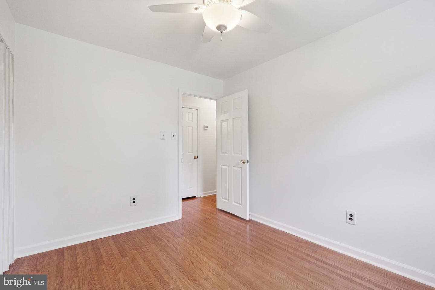 936 Linda Vista Drive photo 21