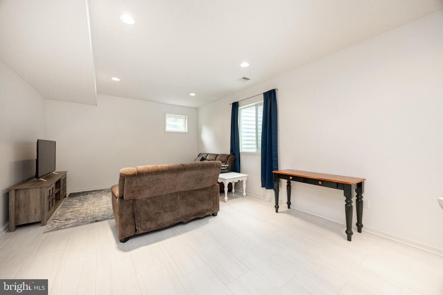 3237 Walnut Street photo 29