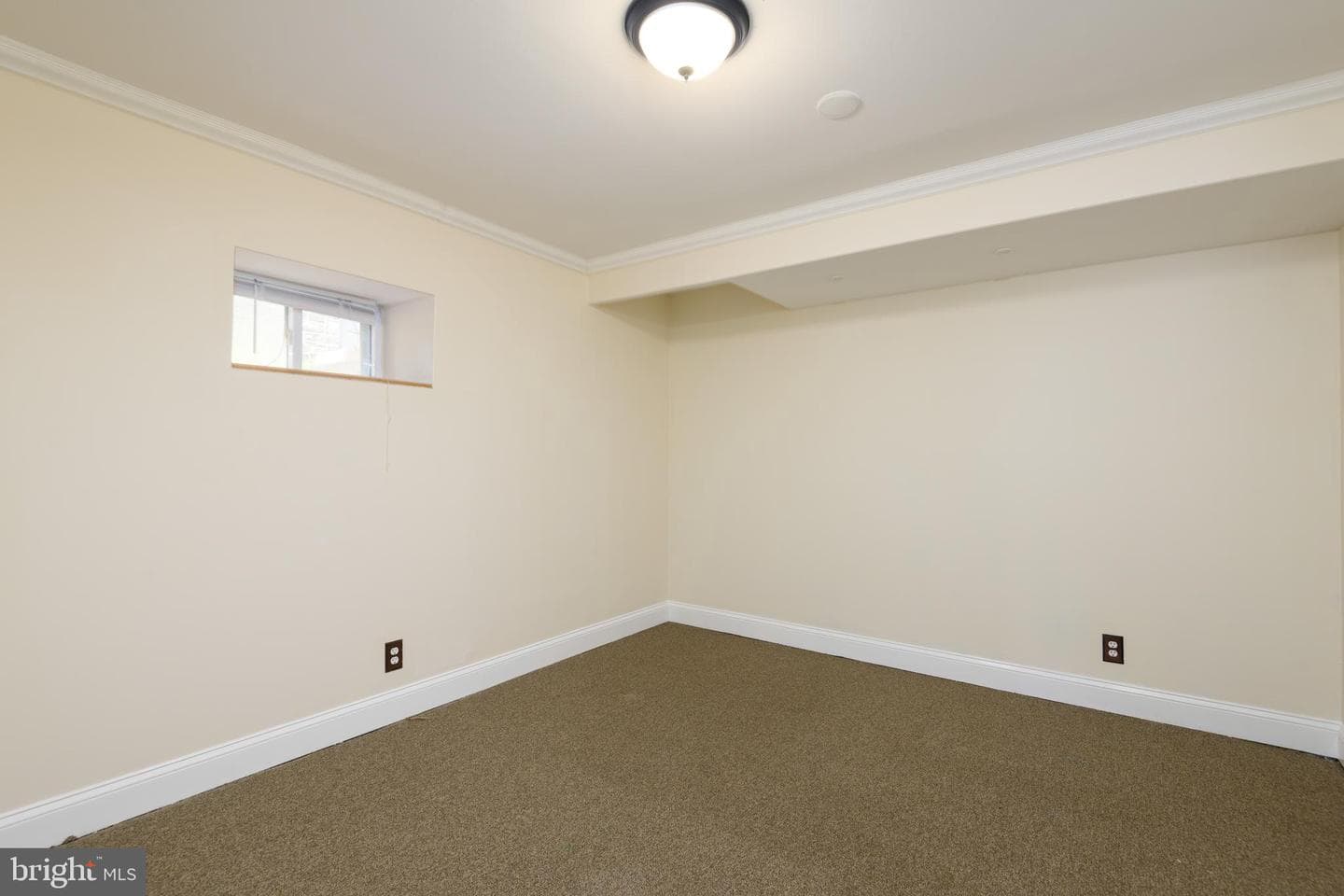 516 E Lancaster Avenue photo 40