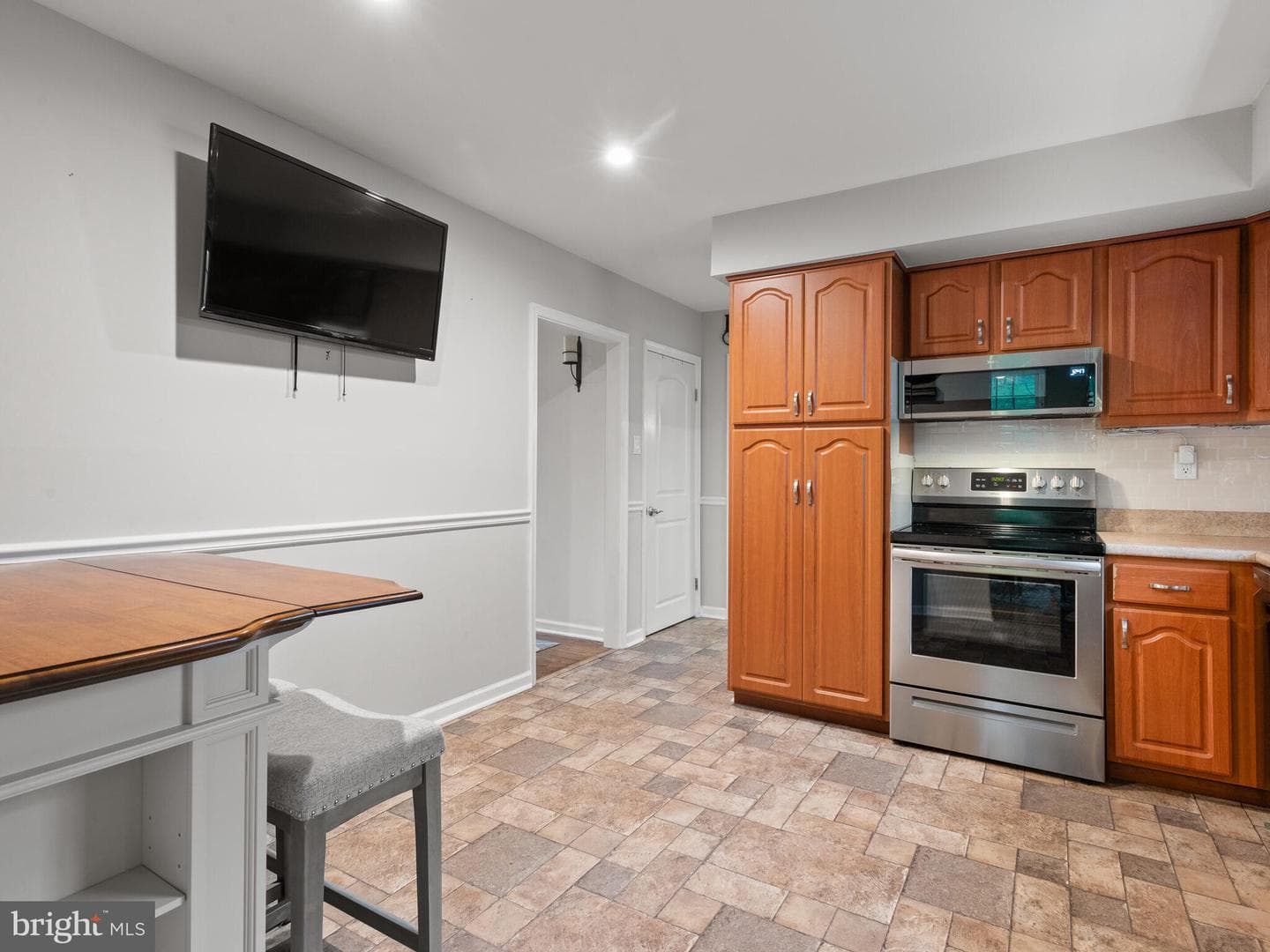 1401 Glenside Road photo 12