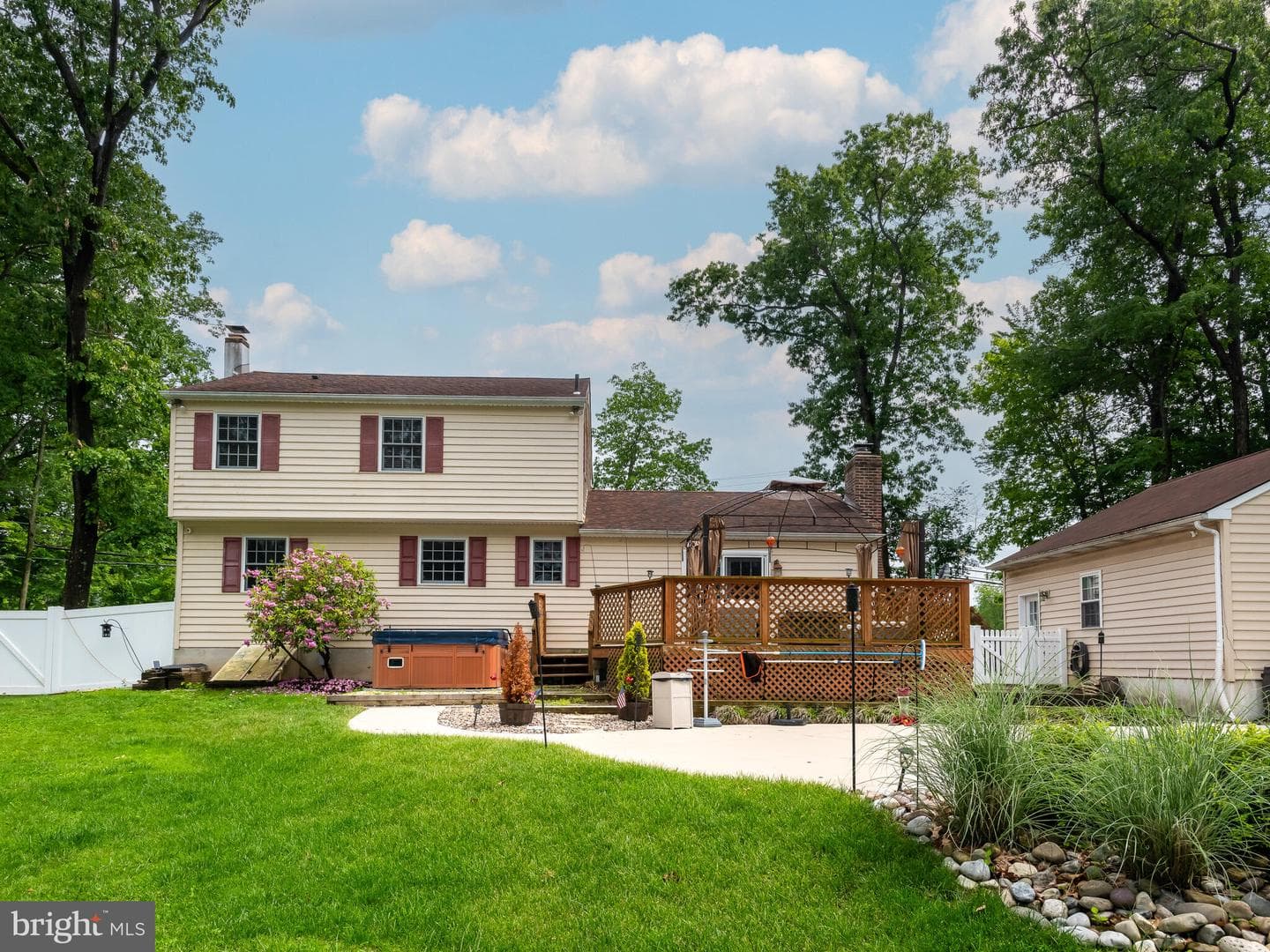 1401 Glenside Road photo 32