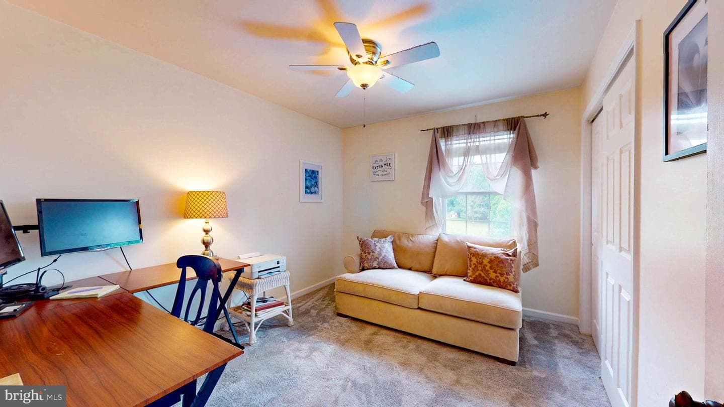 206 John Stevens Dr photo 26