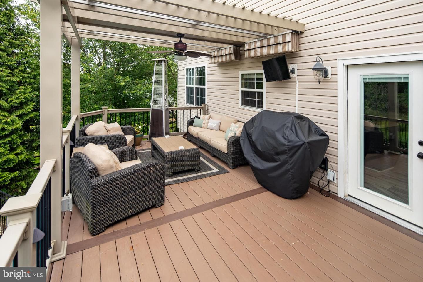 206 John Stevens Dr photo 39