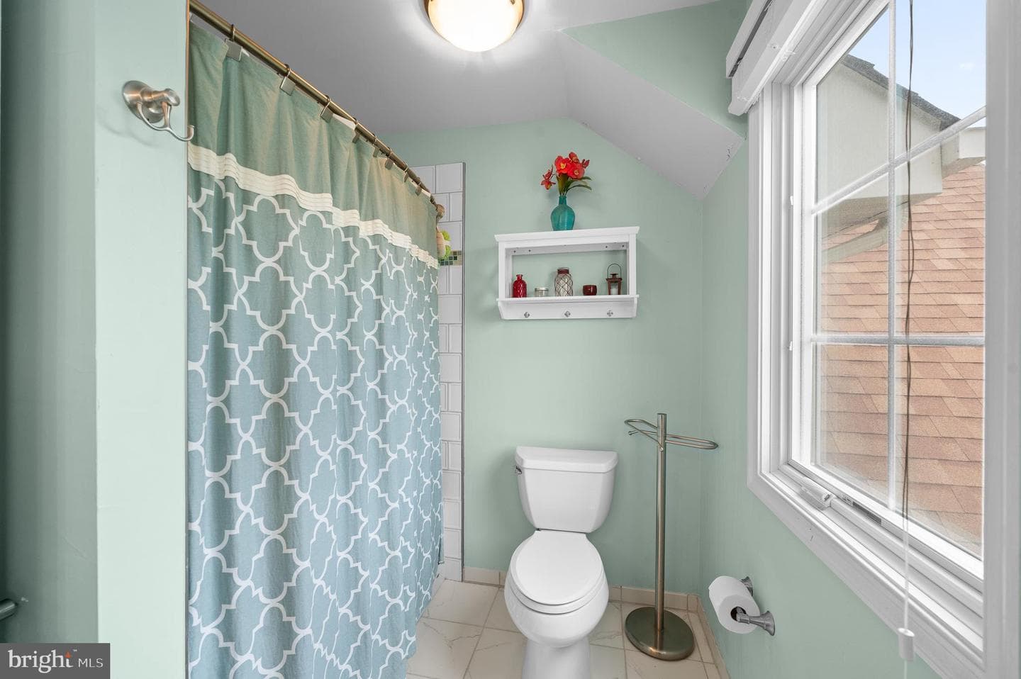 22 Gregory Lane photo 40