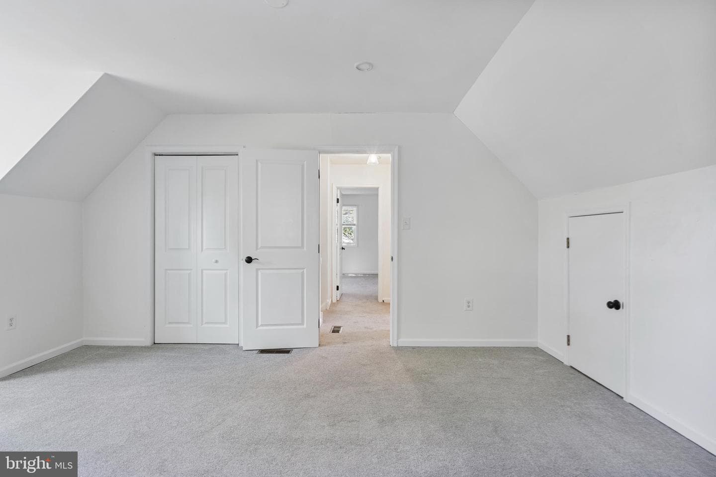917 West Chester Pike photo 28