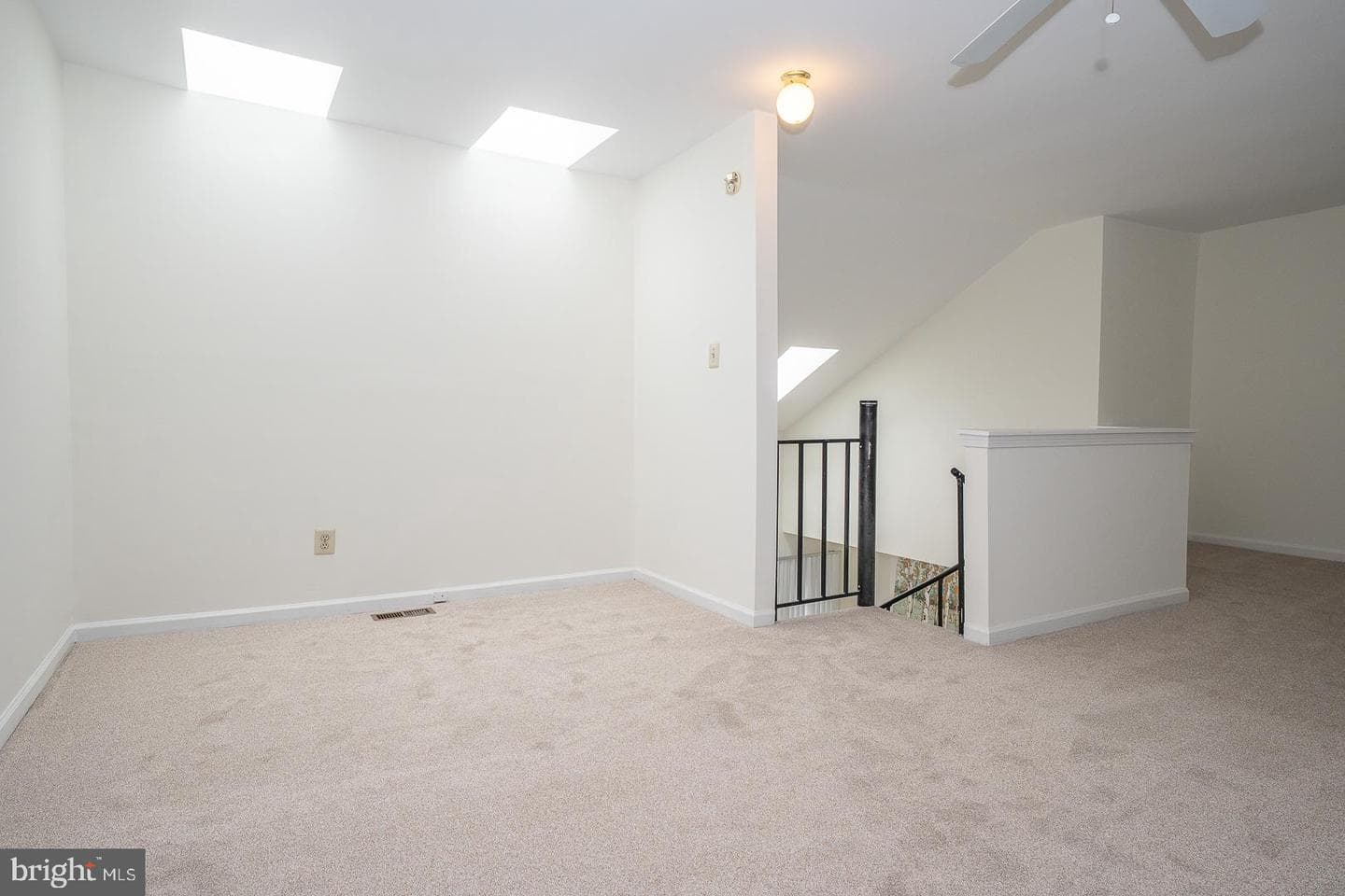 204 Everest Circle #204 photo 26
