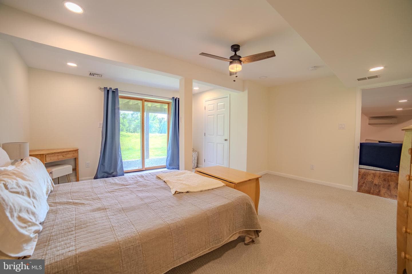 105 Mill Top Drive photo 40