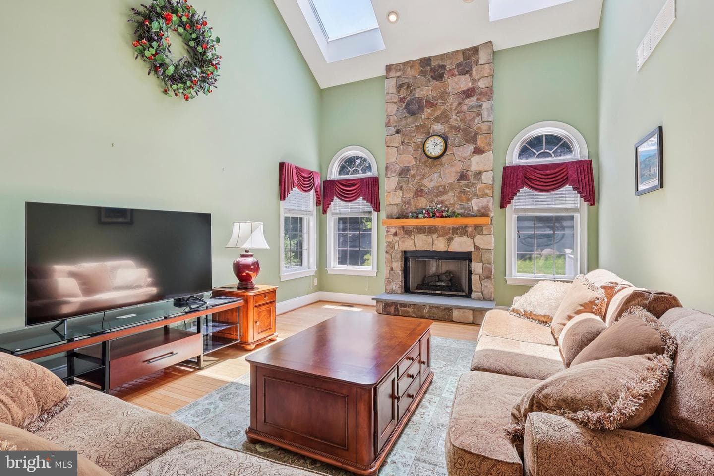 249 Weatherhill Drive photo 10